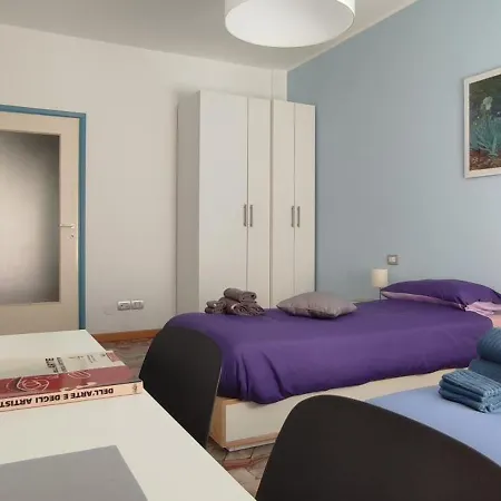 Quarto em Acomodações Particulares 2 Minimal