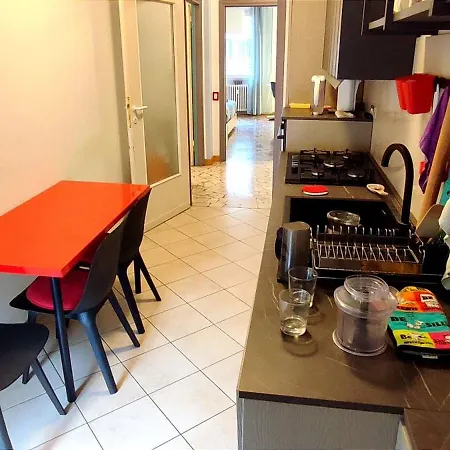 Quarto em Acomodações Particulares 2 Minimal