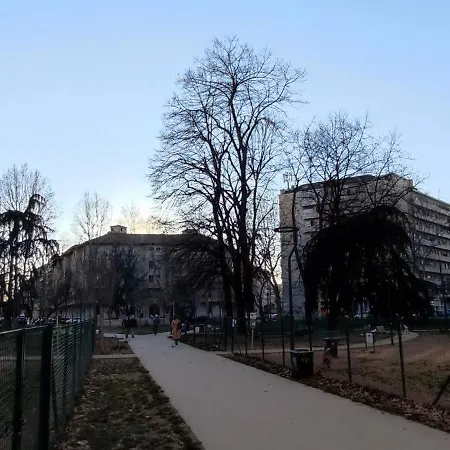 2 Minimal Проживание в семье *
